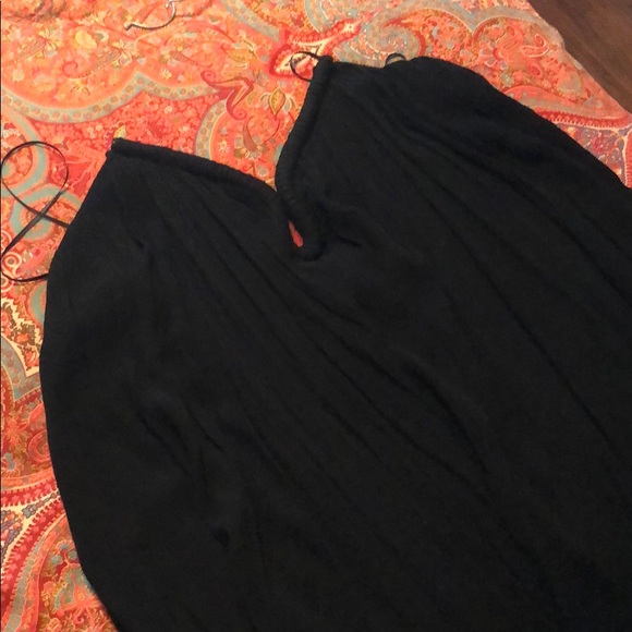 Mini black dress - Picture 2 of 4